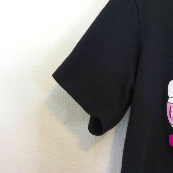 HELLO KITTY RACE CAR SHIRT - Picture 3 of 7